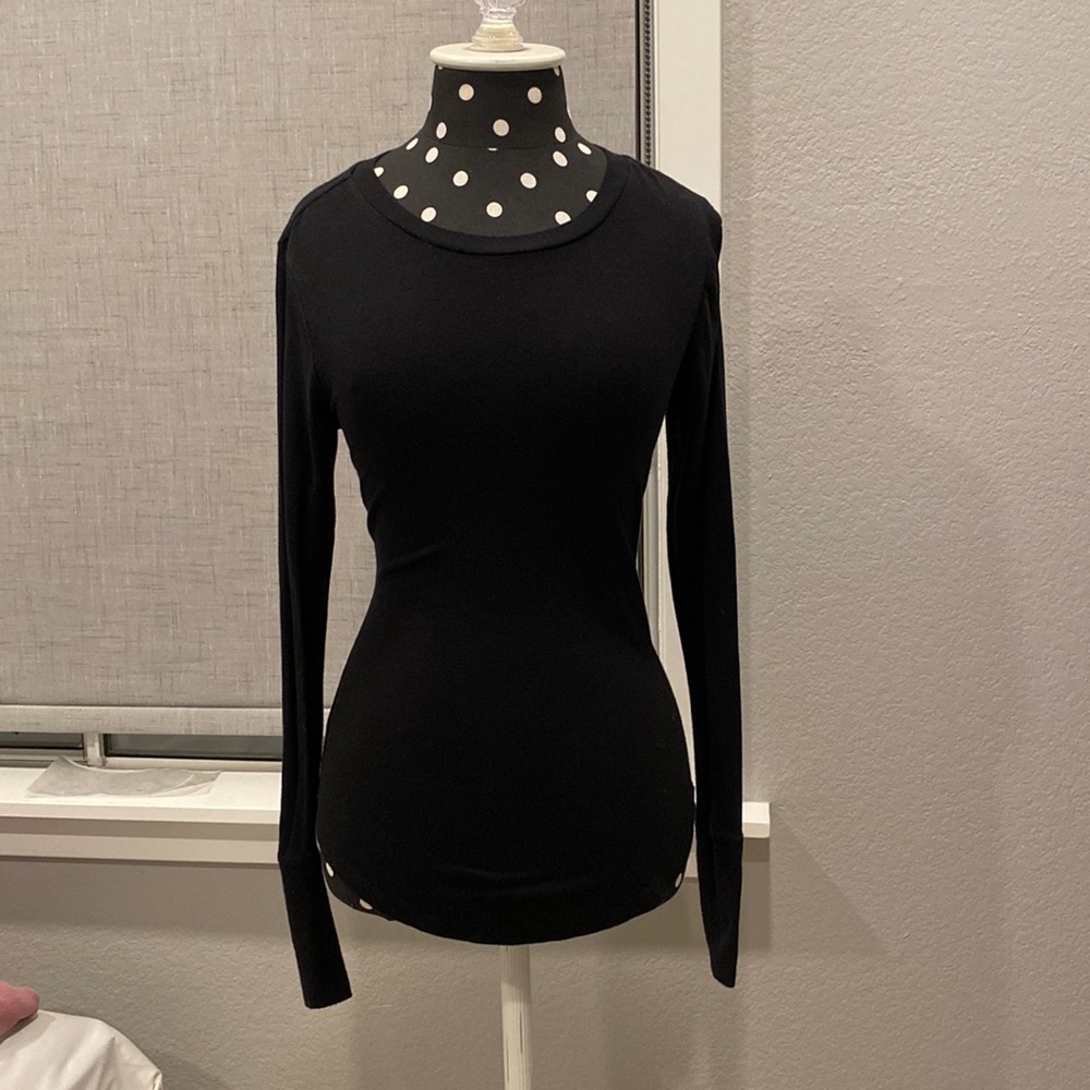 Gap black long sleeve shirt